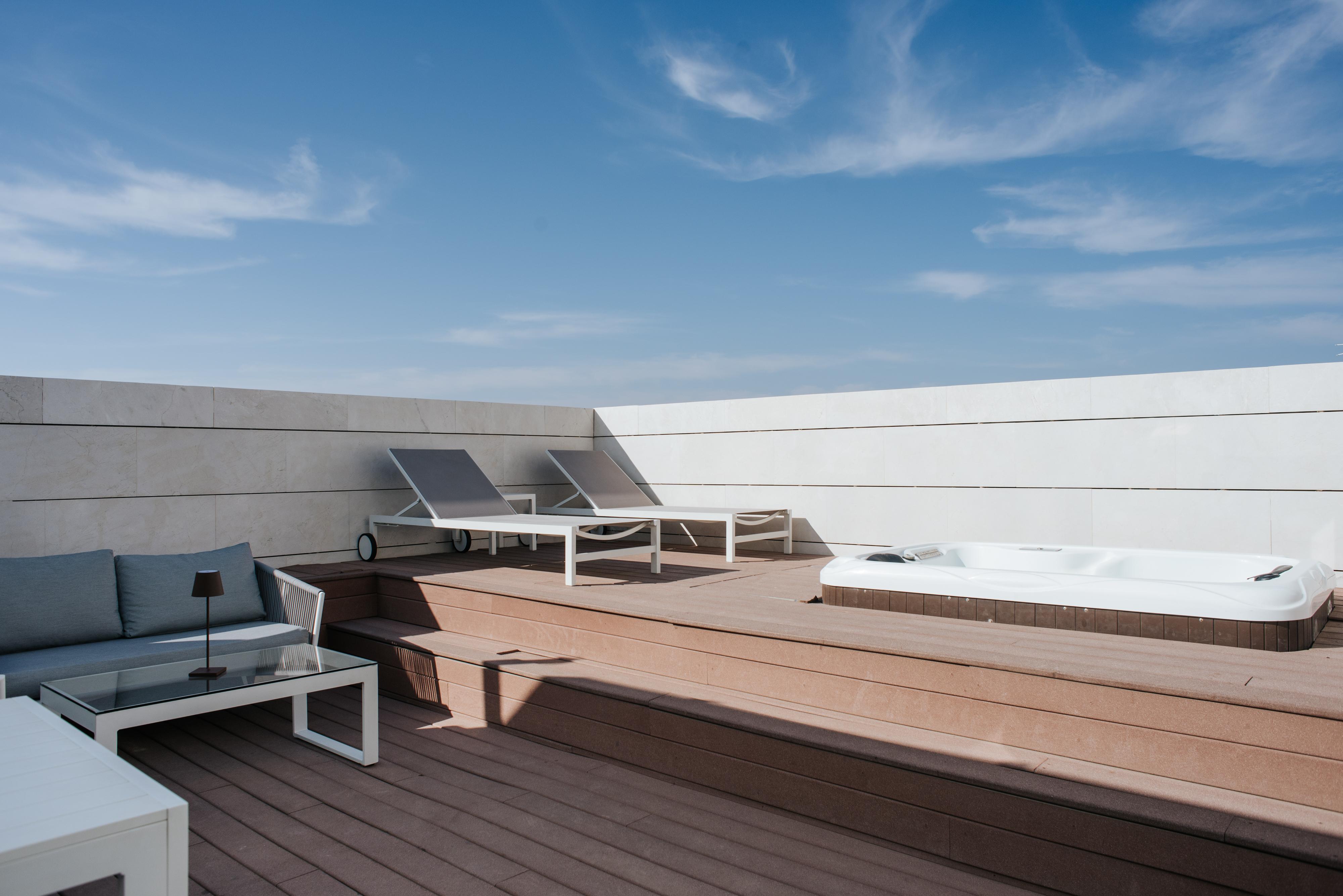 Hotel Neptuno Playa & Spa Valencia Exterior photo
