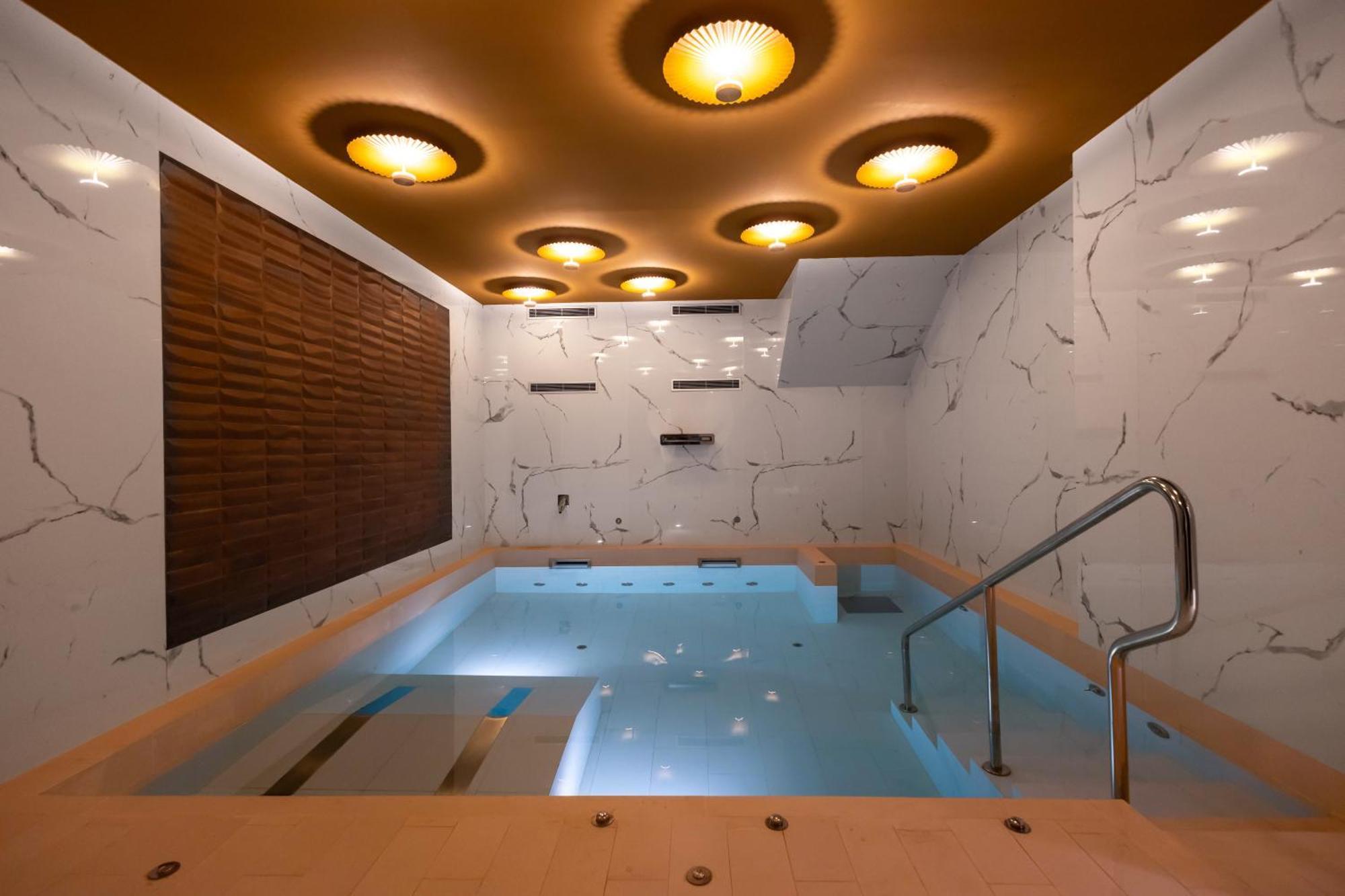 Hotel Neptuno Playa & Spa Valencia Exterior photo